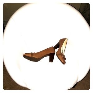 Anne Klein Heels SZ 9